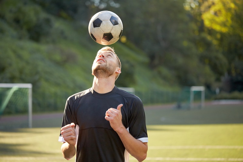 一人しかいなくてもできるサッカーの練習方法 エンドレス サッカー